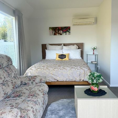 Cozy And Sunny Room Near City To Seapath Christchurch Bagian luar foto