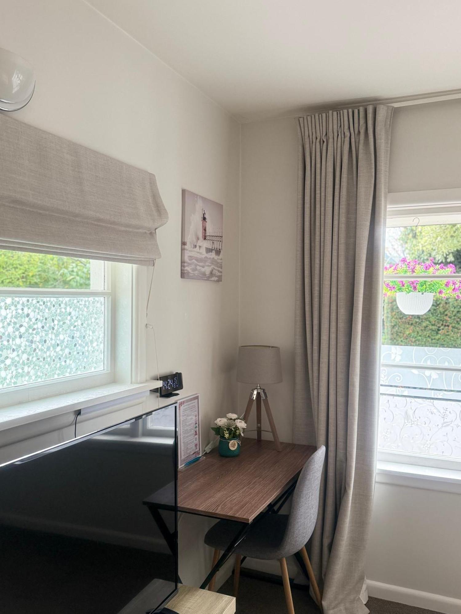 Cozy And Sunny Room Near City To Seapath Christchurch Bagian luar foto
