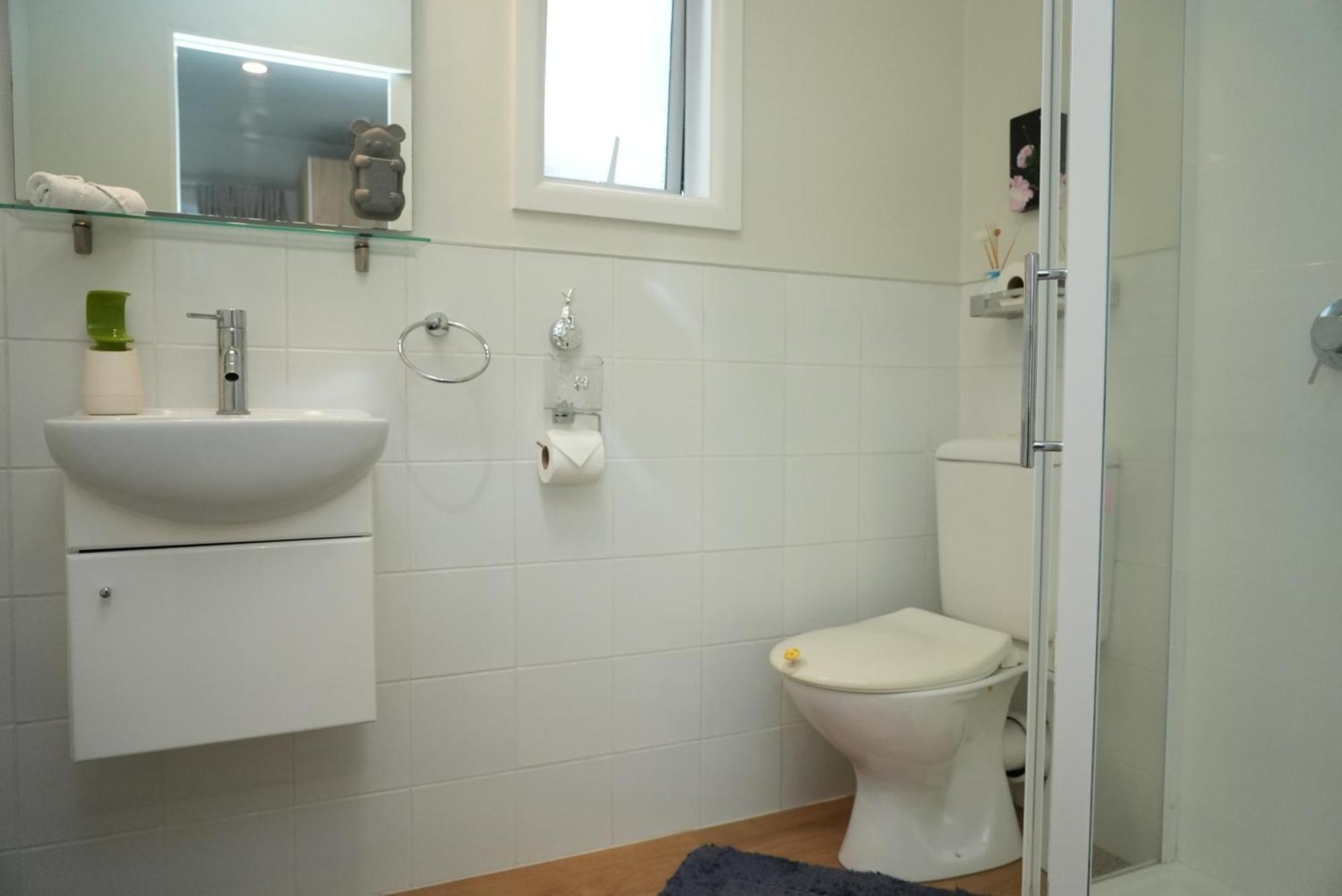 Cozy And Sunny Room Near City To Seapath Christchurch Bagian luar foto