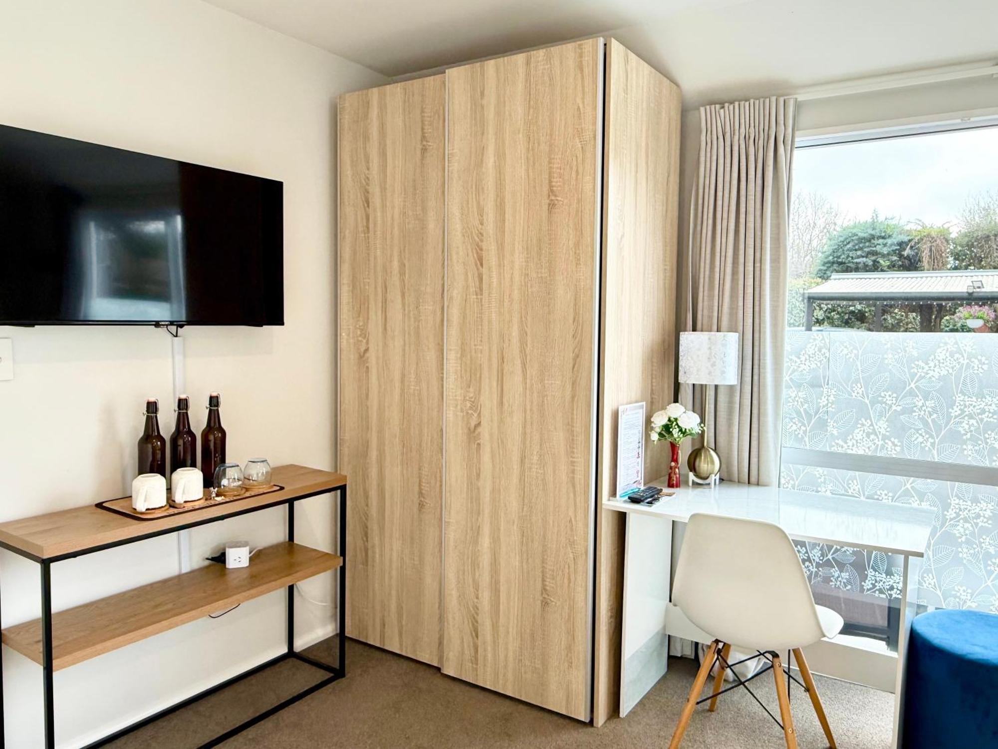 Cozy And Sunny Room Near City To Seapath Christchurch Bagian luar foto